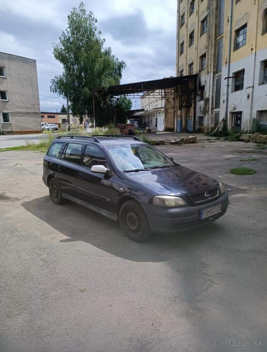 Opel Astra caravan 2003