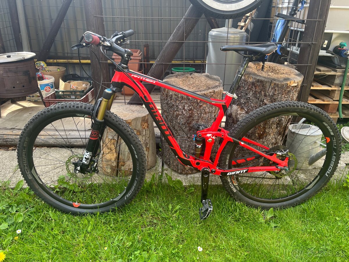 Celoodpruženy Giant Strive M 27,5