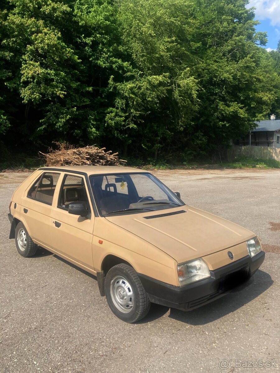 Škoda Favorit 135 L (1992) – 1.3 Benzín