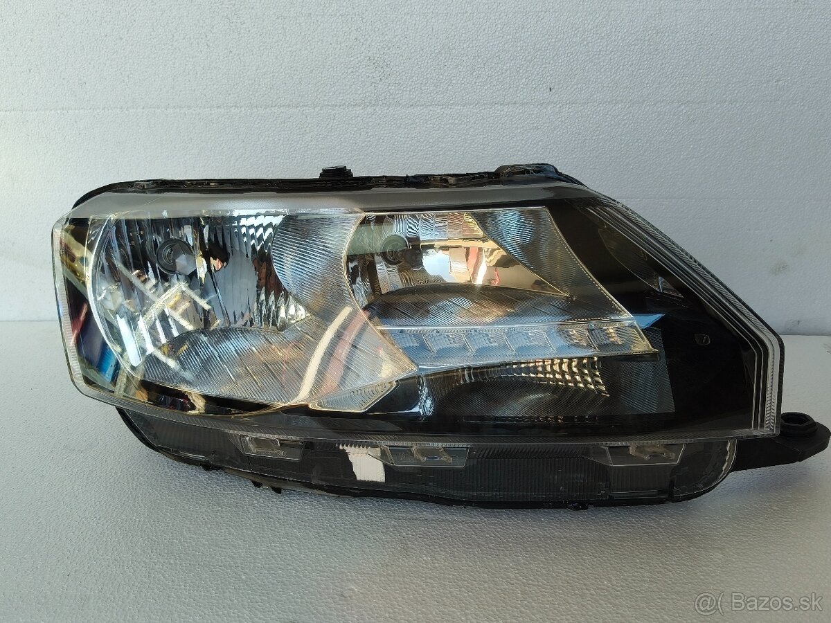 Pravé svetlo Škoda Rapid halogén Led 5JB941016 B
