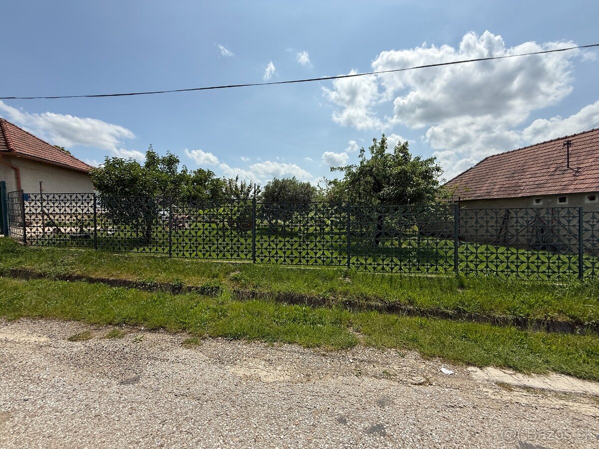 PREDAJ - STAVEBNÝ POZEMOK - CHOČA