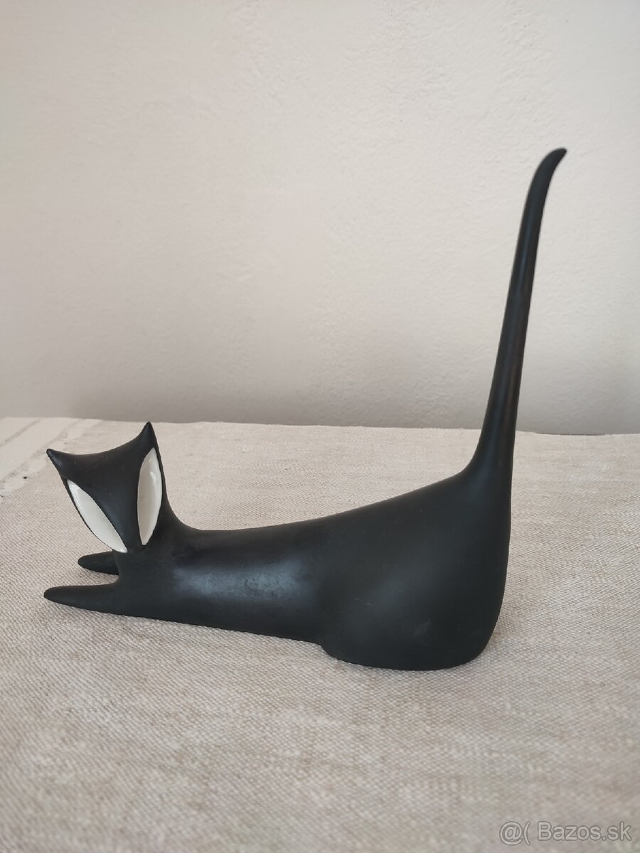 Royal dux čierna mačka brusel porcelánová soška