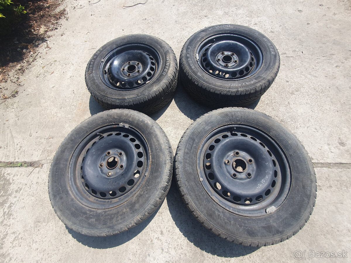 Plechové disky na VW R15 5x112 + zimné pneu. 195/65 R15...