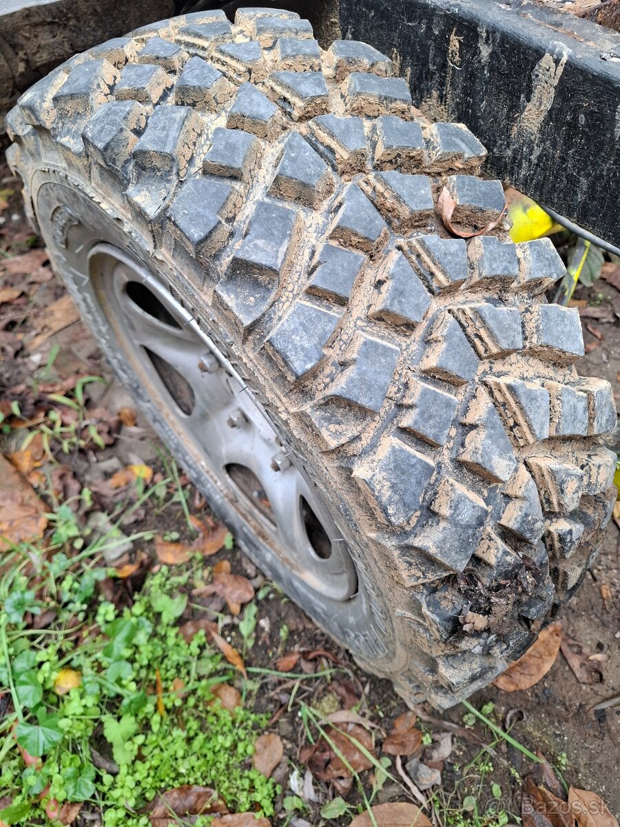 Predám 5x139.7 R15