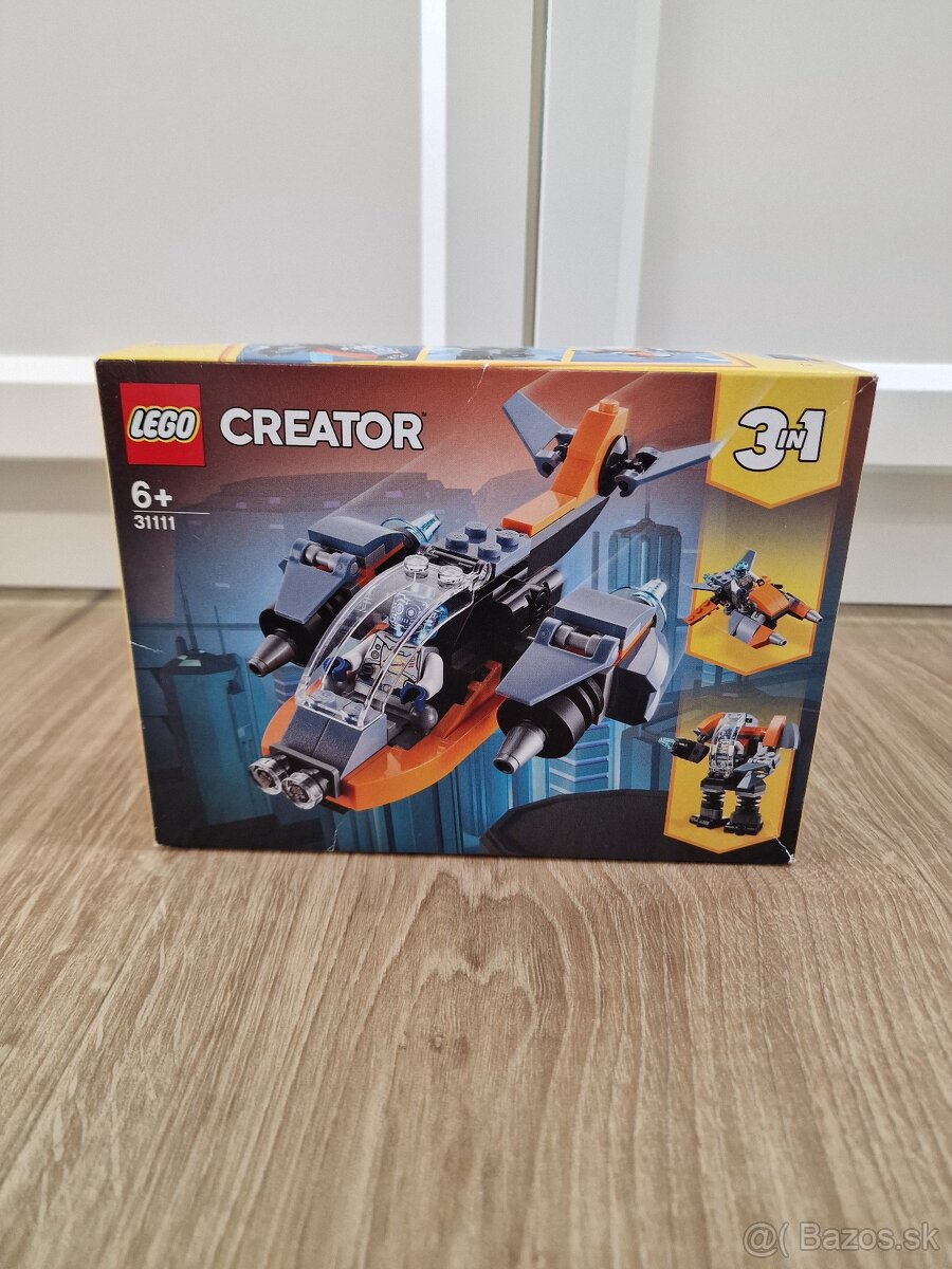 LEGO Creator 31111 3 in 1 Cyber Drone