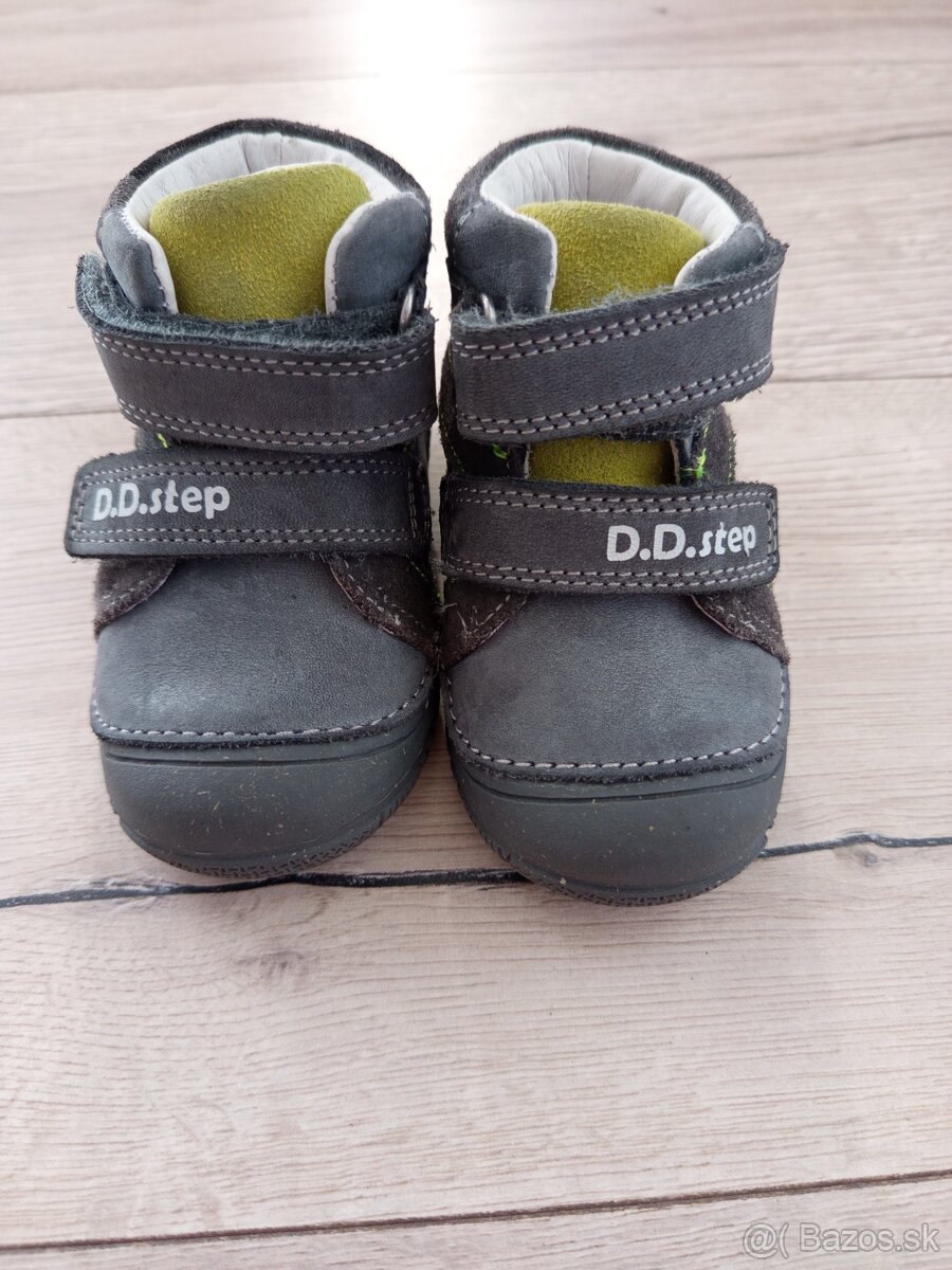 D.D.step celoročne topánky veľkosť 20