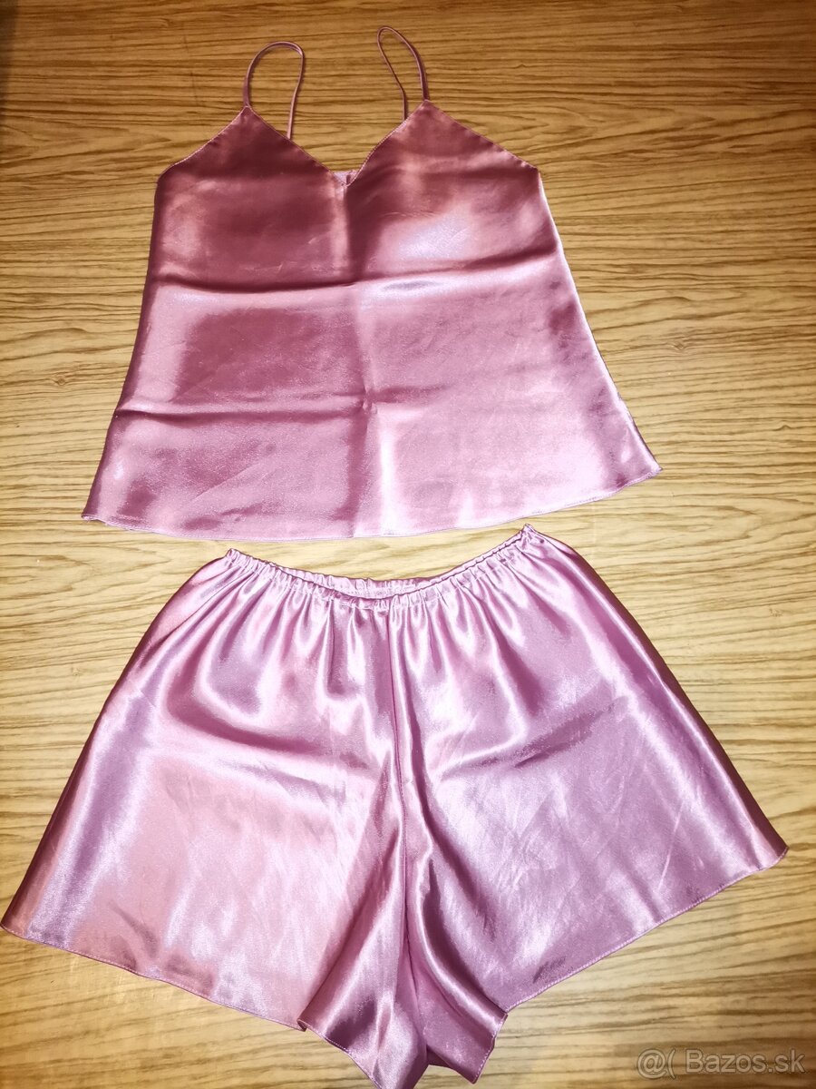 Dámske saténové pyžamo veľ. S