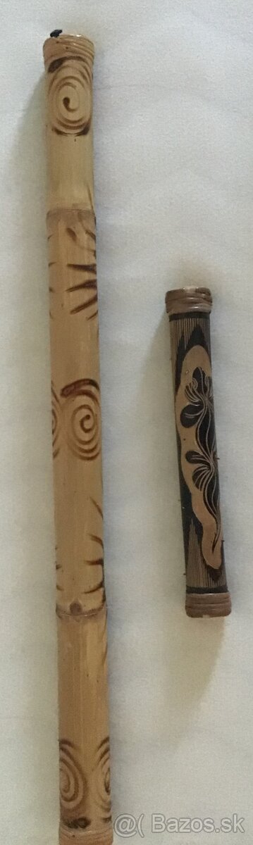 Drevený "Vyvolávač dažďa" 2 ks