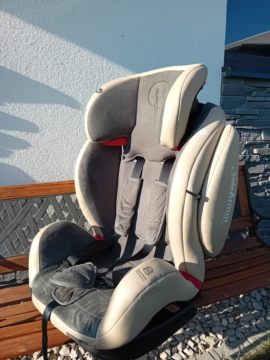 Autosedača Petite&Mars s isofixom