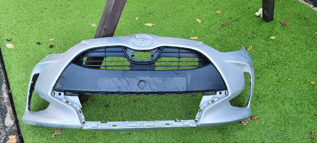 Nárazník Toyota Yaris