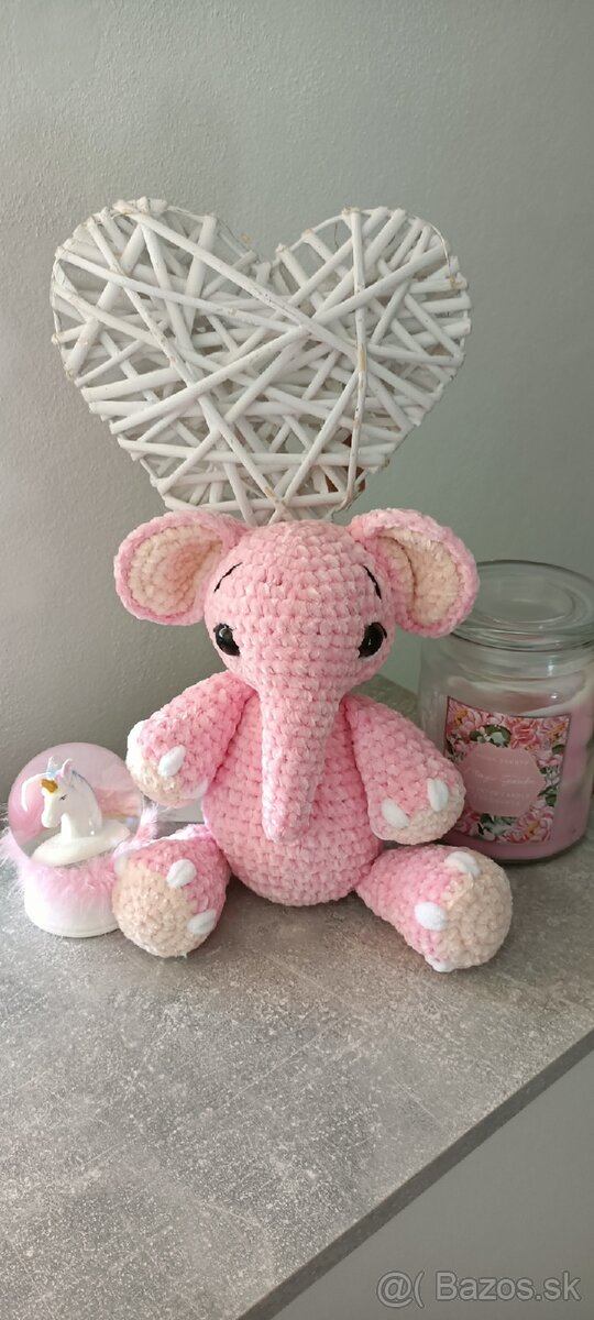 Háčkované hračky (slon)