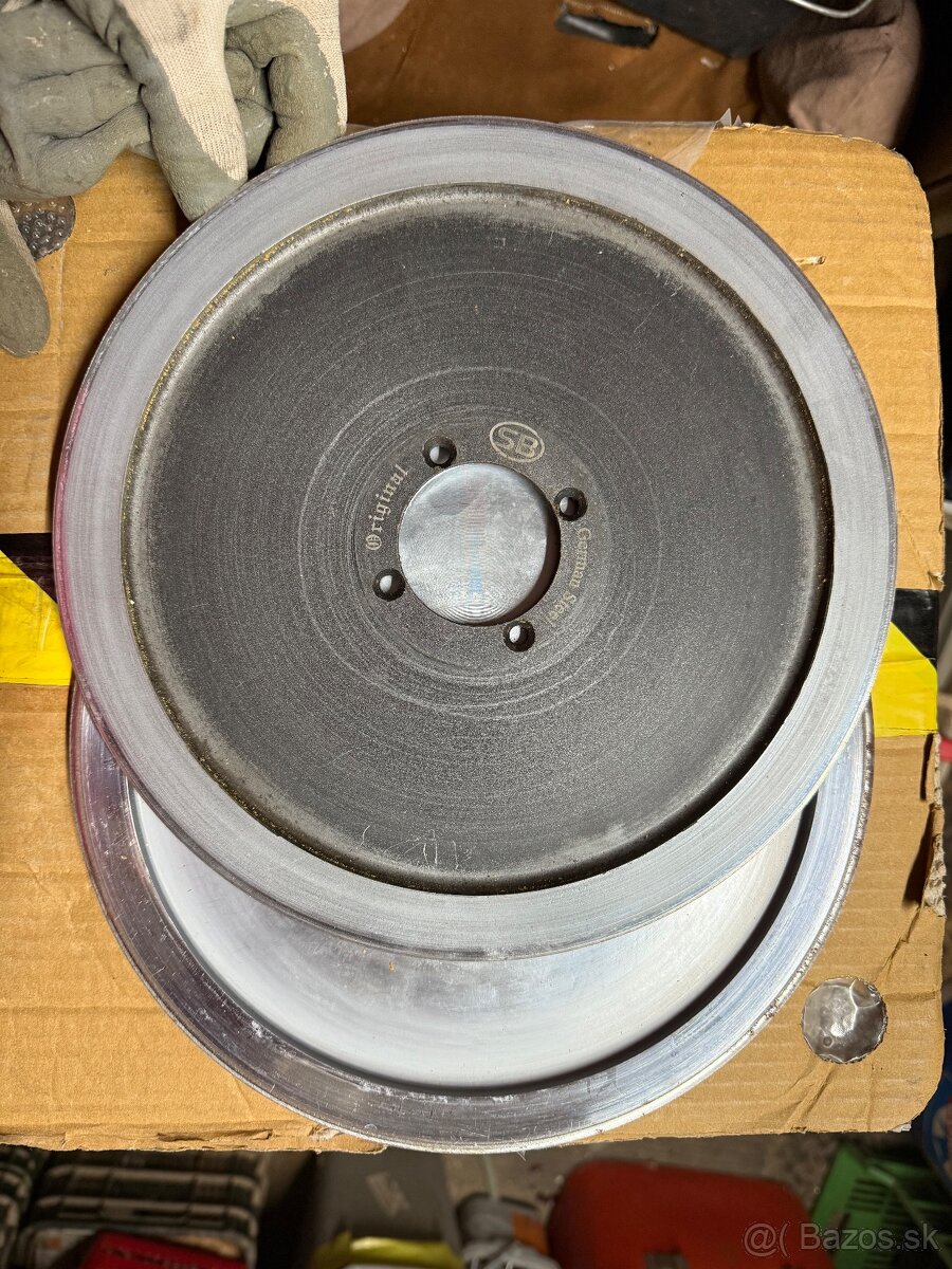 Náhrádné diely na narezový stroj