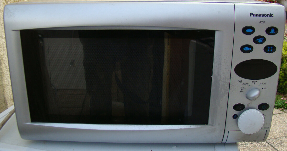 ikrovlnná rúra PANASONIC DIGITAL
