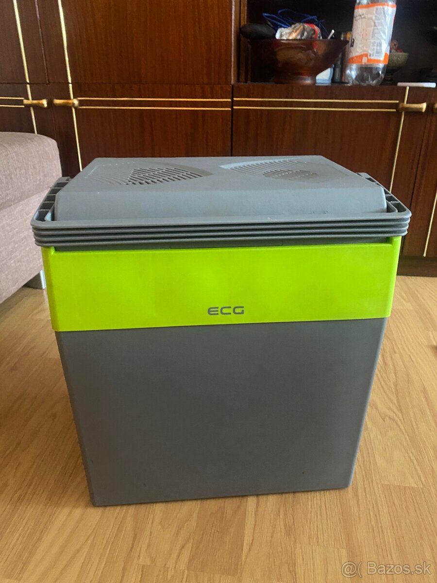 Ecg chladnicka