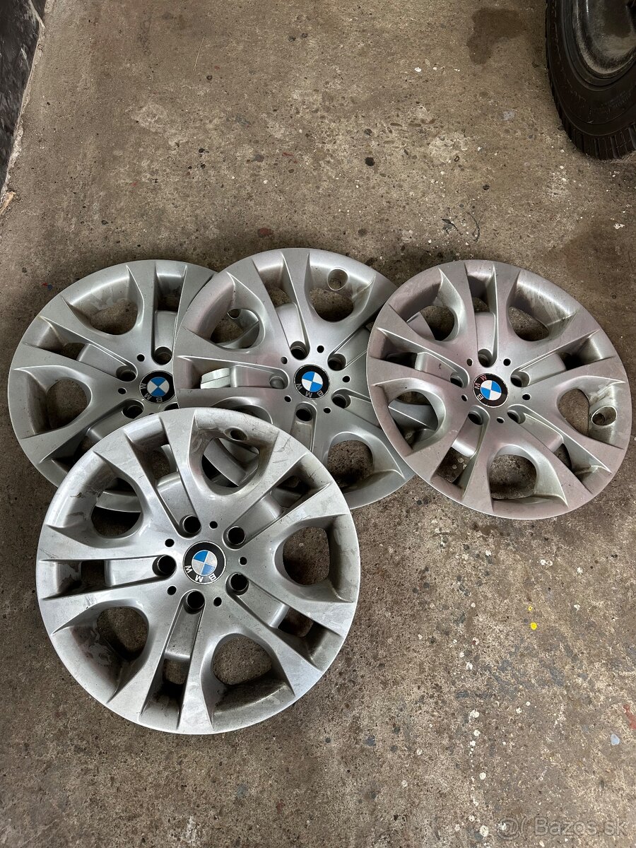 Plechace R17 BMW