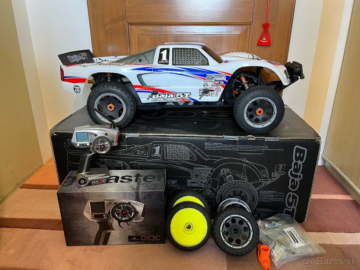 HPI Baja 5T 1:5 - RC model na benzín