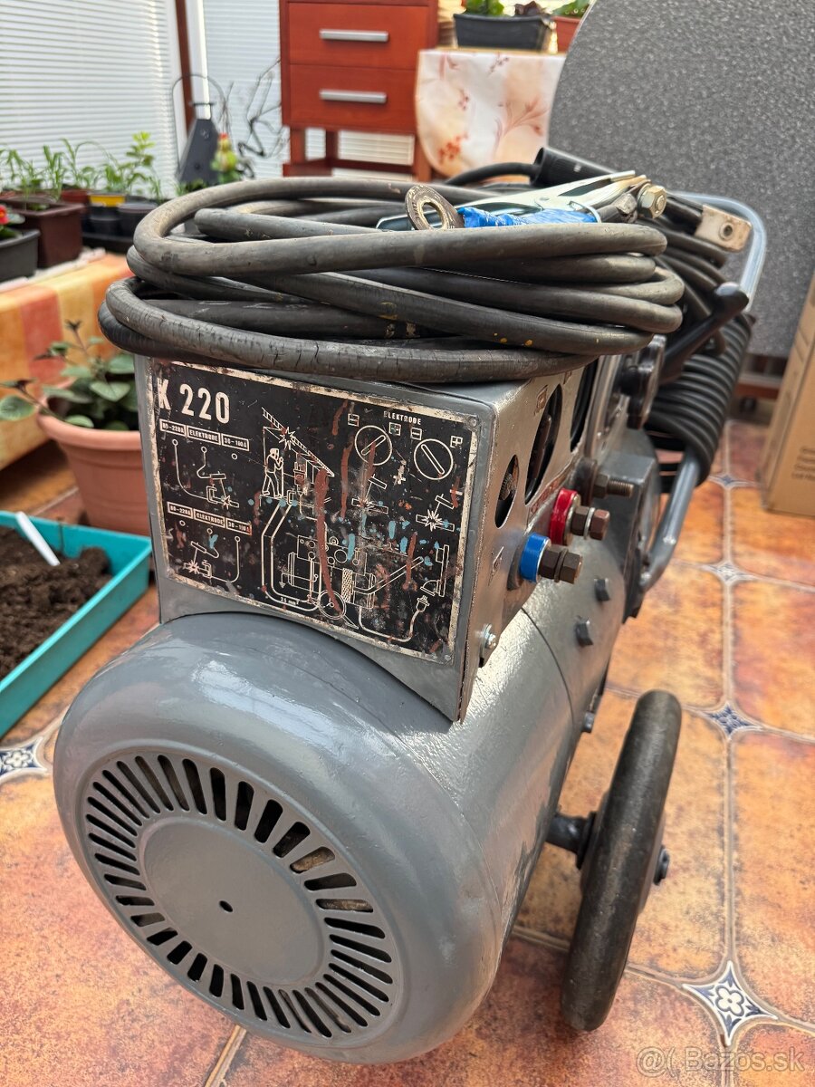 Predám zváračku Triodyn K220