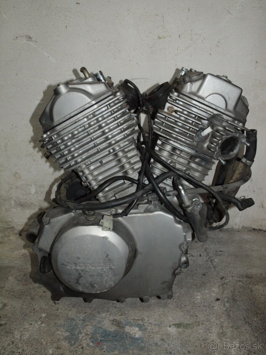 TRANSALP motor