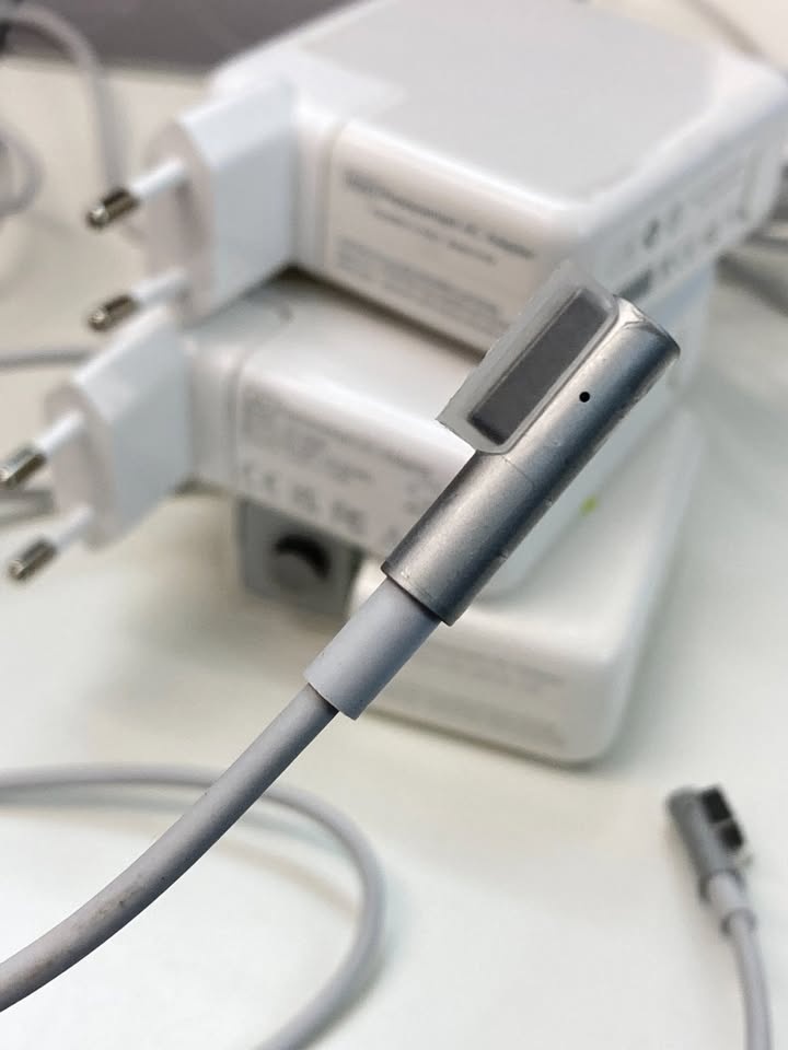 Nabíjačka Magsafe 1 pre Apple Macbook ročník 2006 až 2012