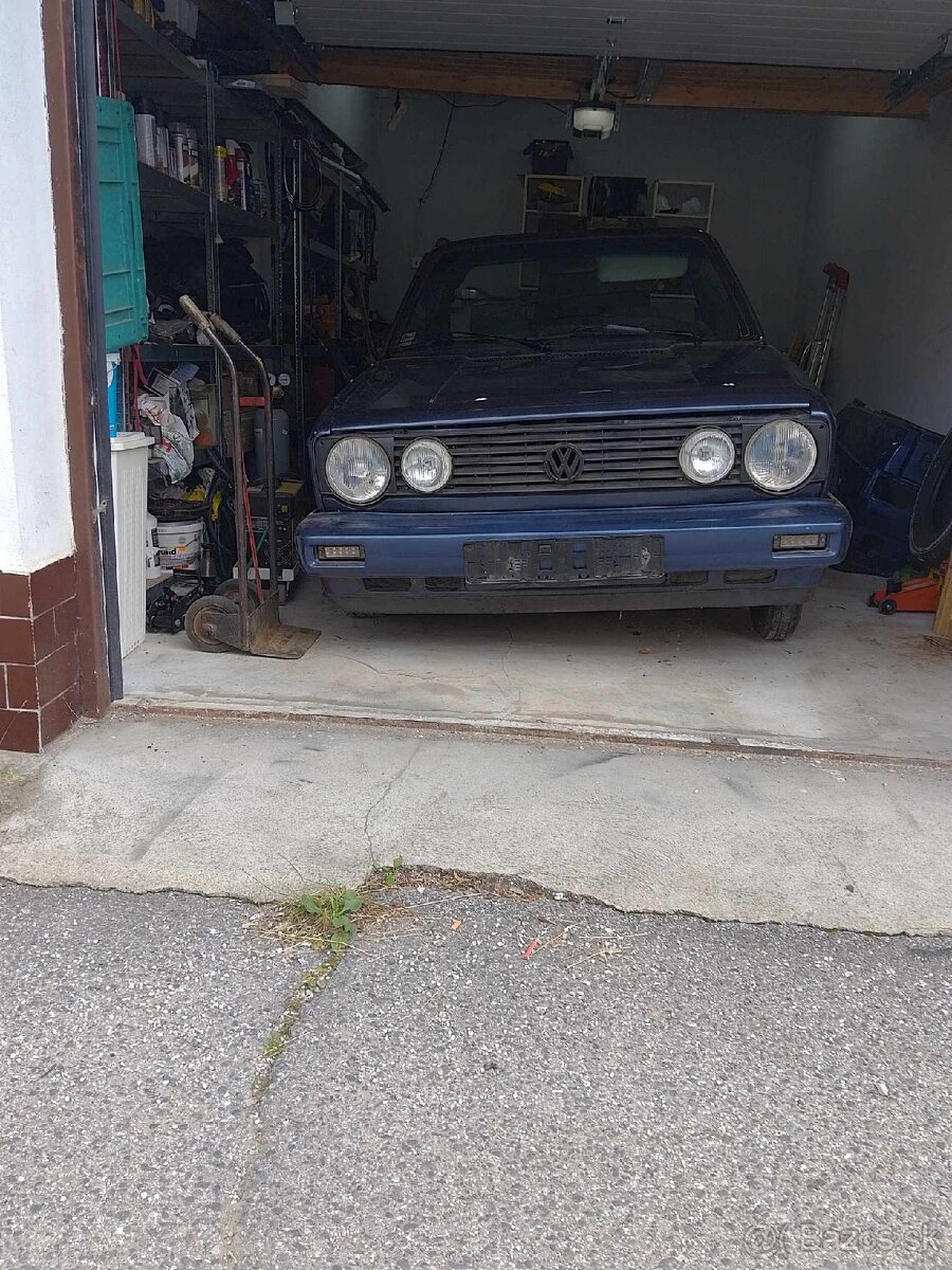 Rozpredám vw golf Mk1 Cabrio