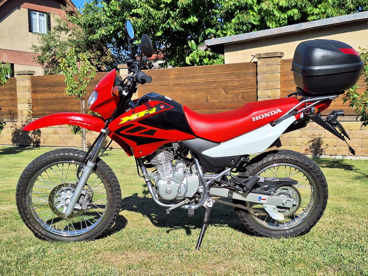 Predám Hondu XR 125 L
