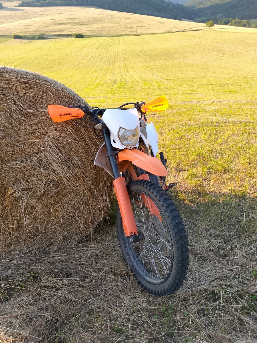 Minirocket Defender 250cc
