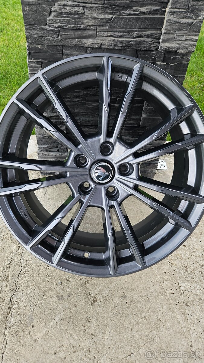 5x112 R 19 Antracit