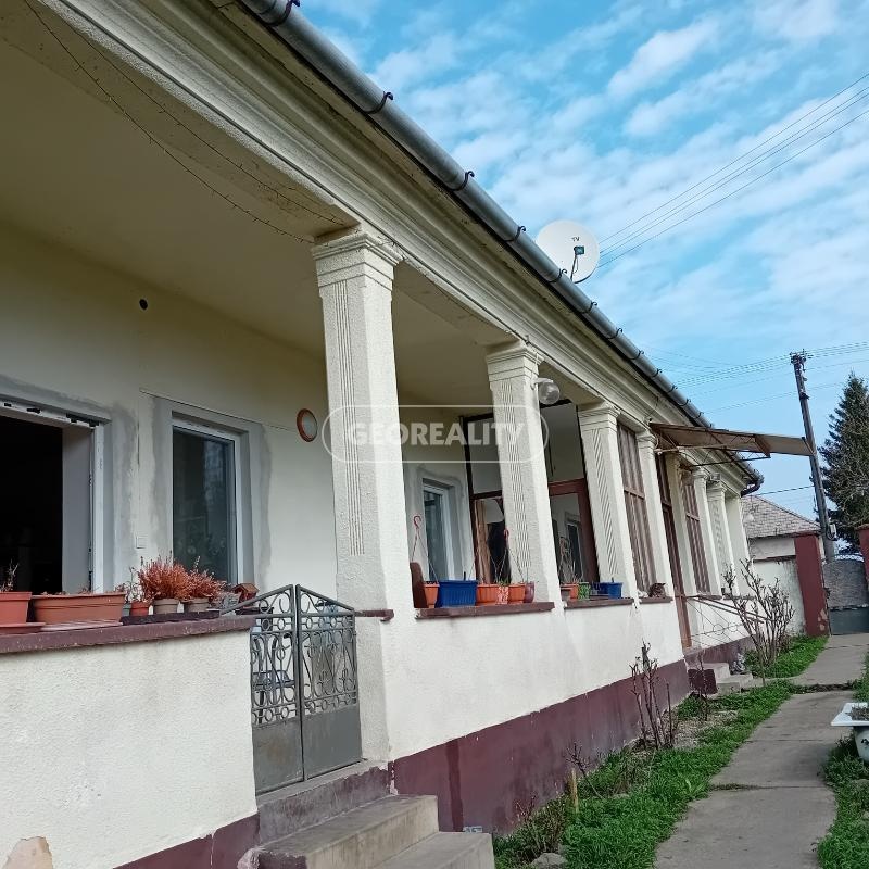 Vidiecky dom so záhradou Pastovce