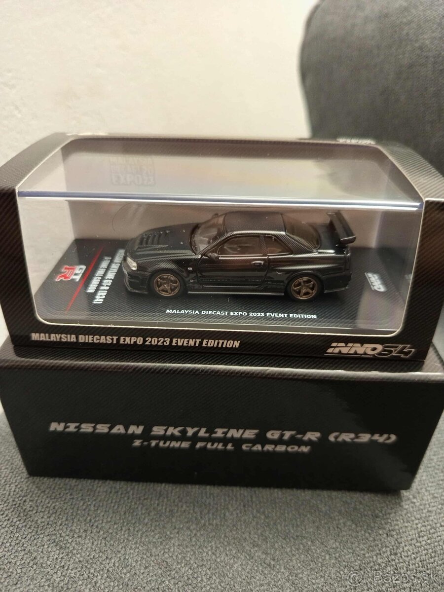 Inno64 Nissan Skyline R34 GTR