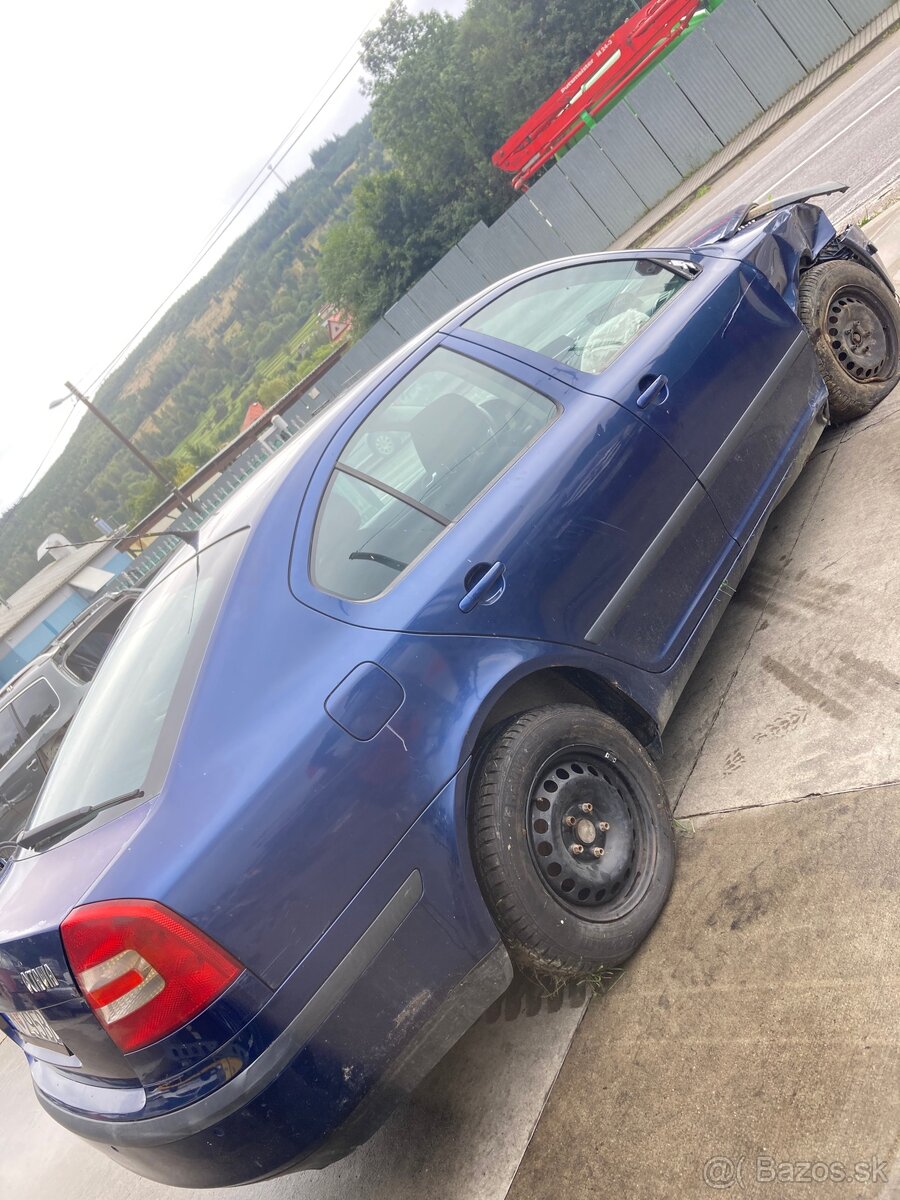 Rozpredam škoda octavia 2 1.9 TDi BXE 77kw