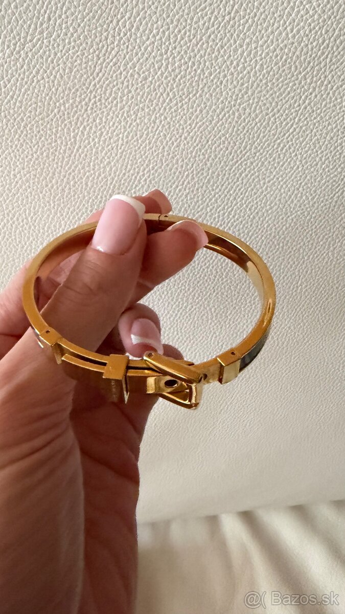 Michael Kors naramok