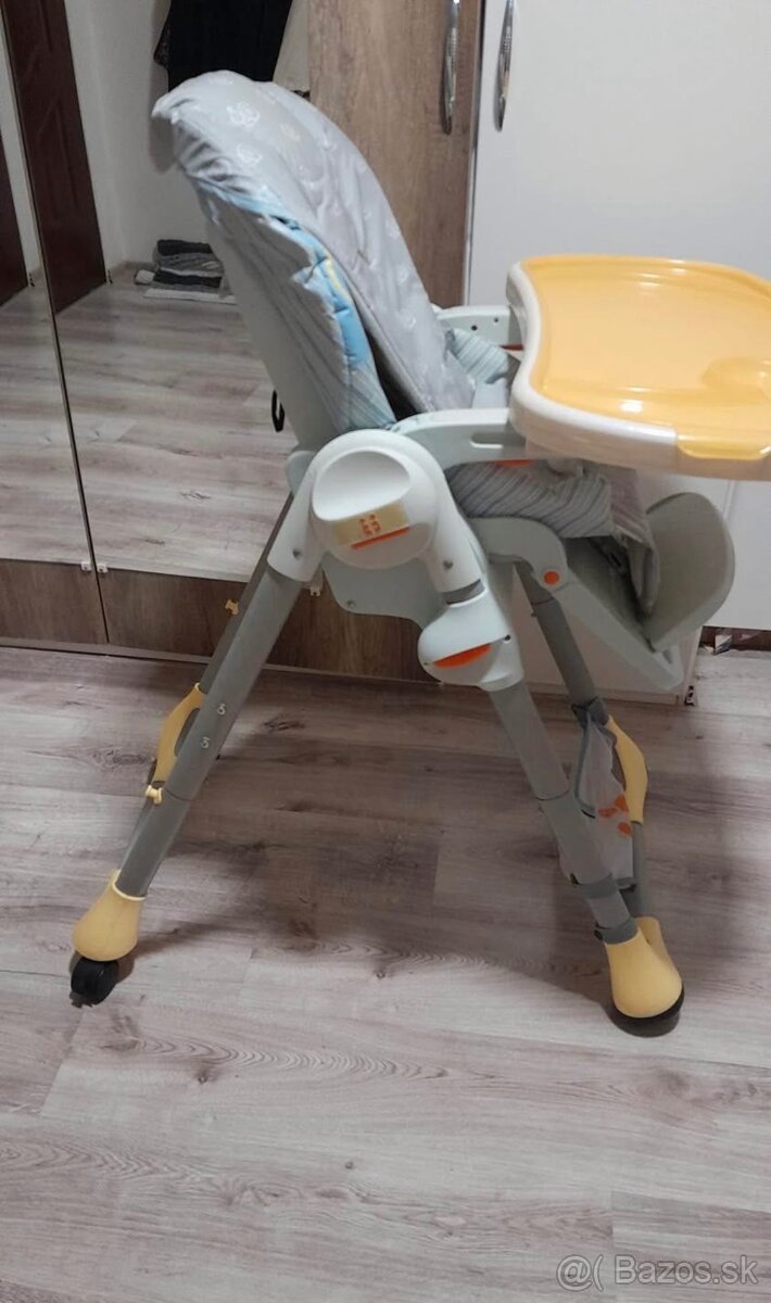 Stolička na krmenie