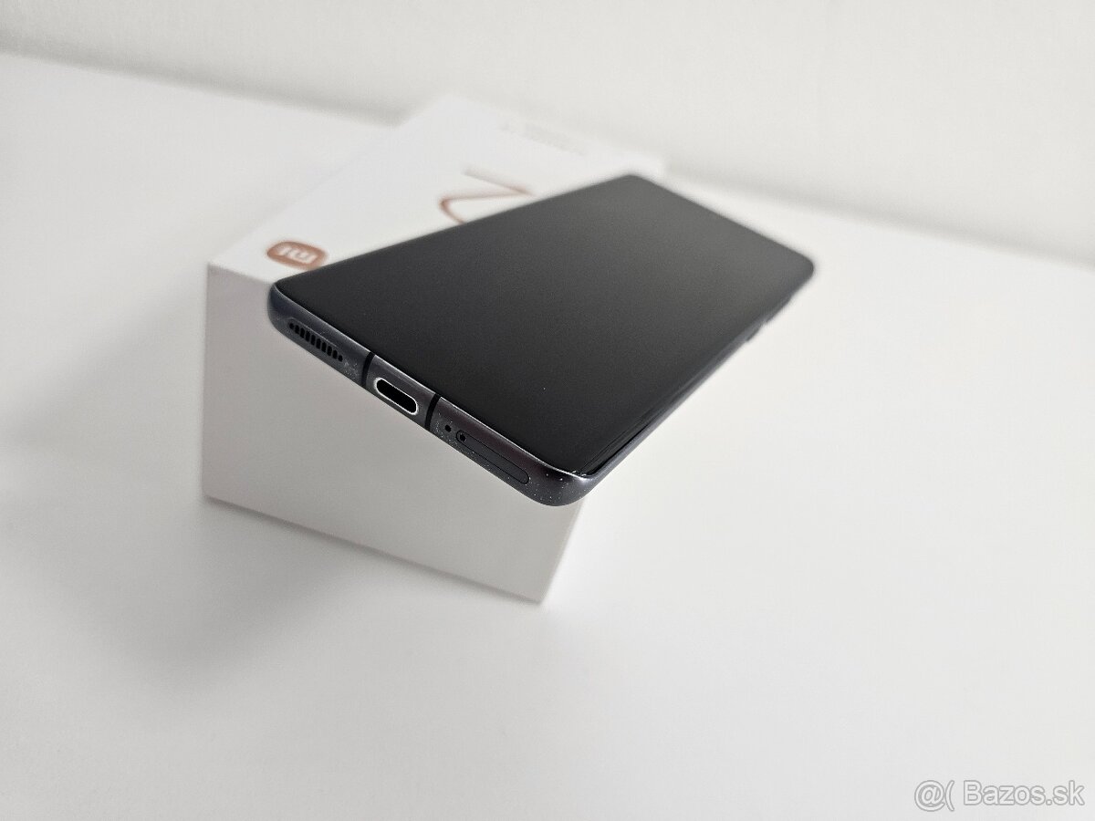 Xiaomi 12