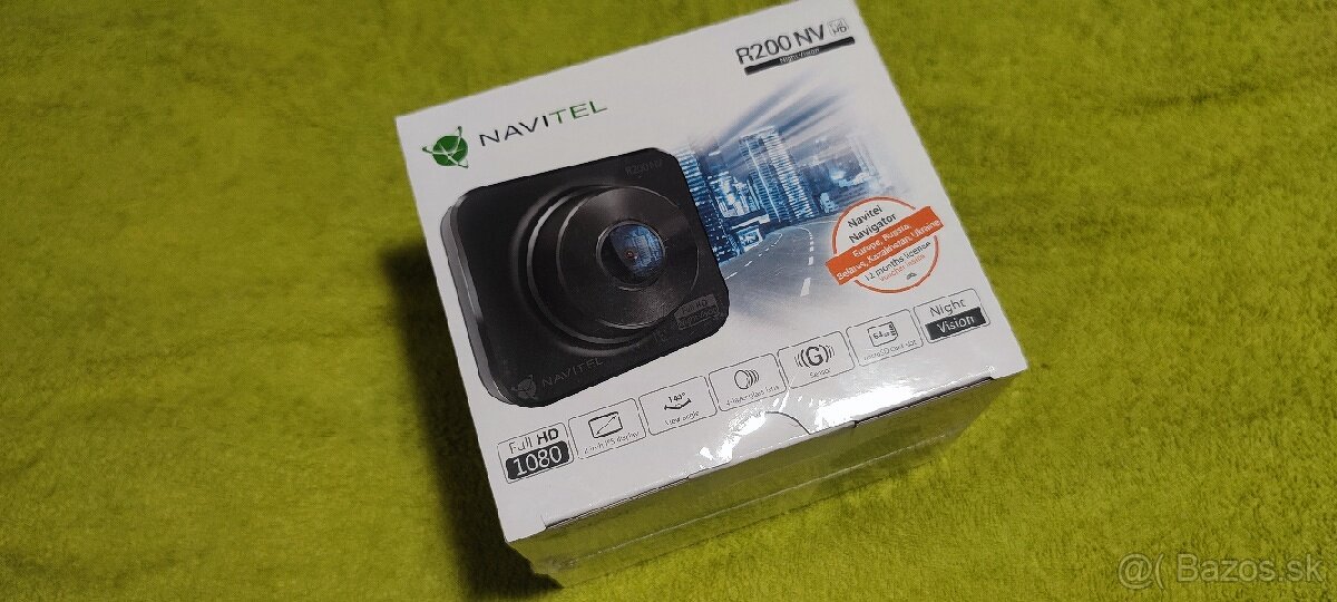 Auto kamera NAVITEL R200NV
