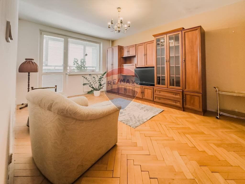 Zrekonštruovaný 3 izbový byt s loggiou- Mozartova Trnava