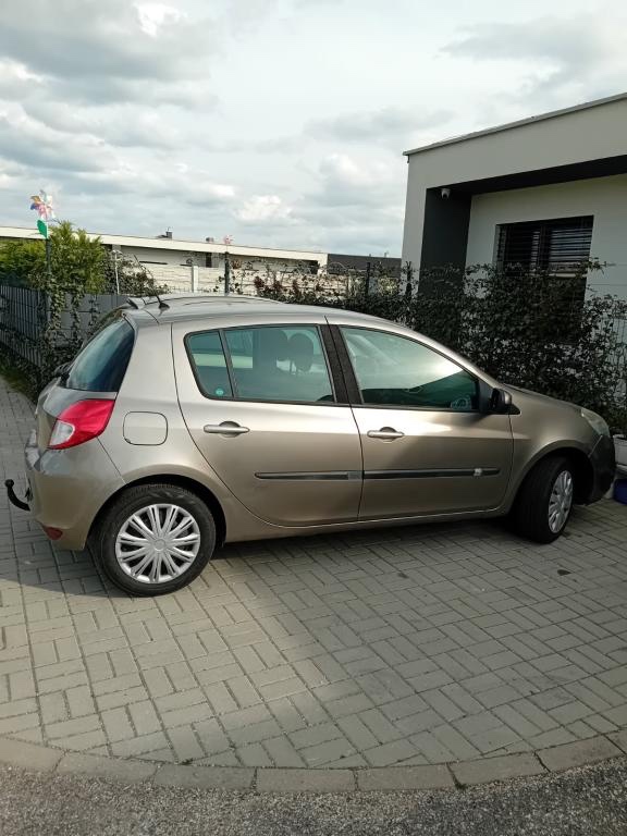 Renault clio 2011