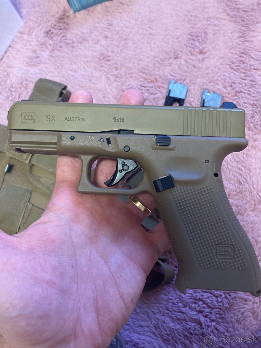 Glock co2
