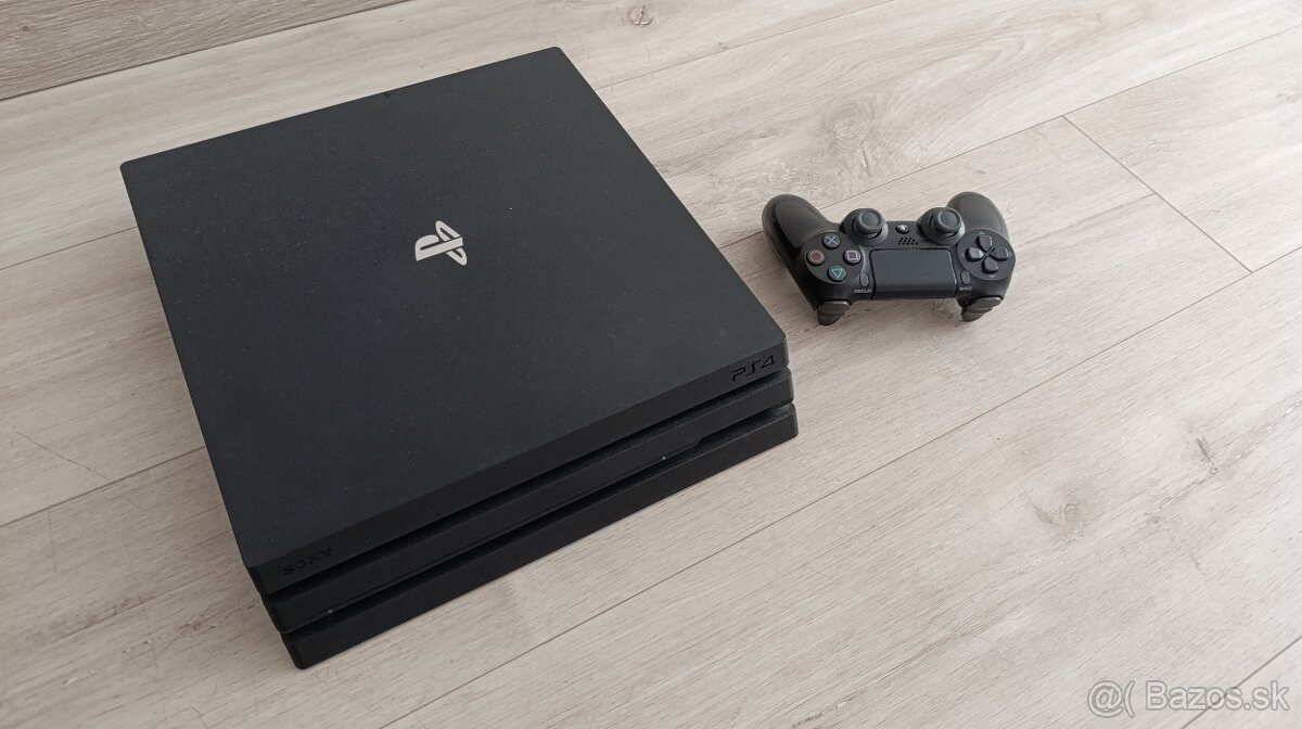 PS4 Pro (1TB) + 1 DualShock 4 (ovládač)