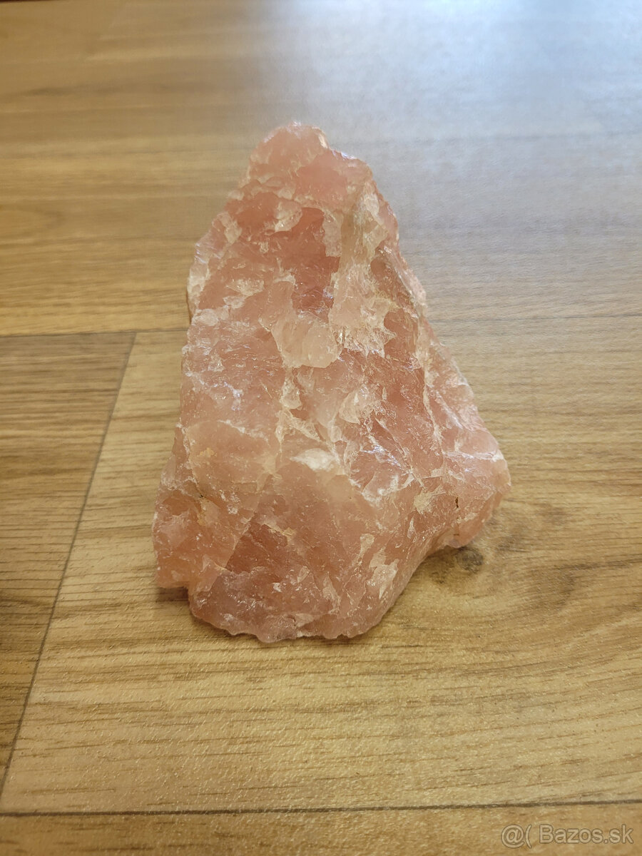 Predám minerál ruženín Brazília
