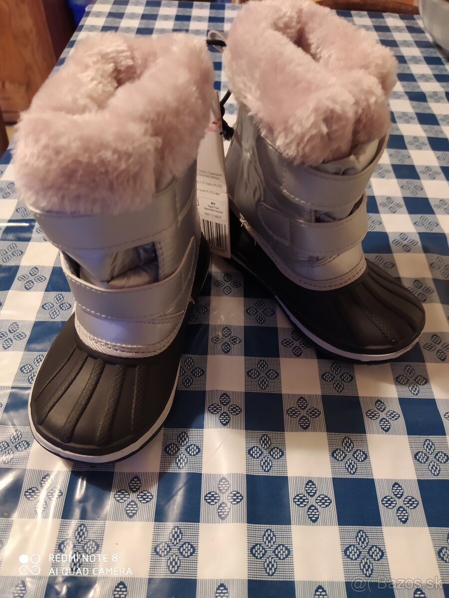 Dievčenské čižmy