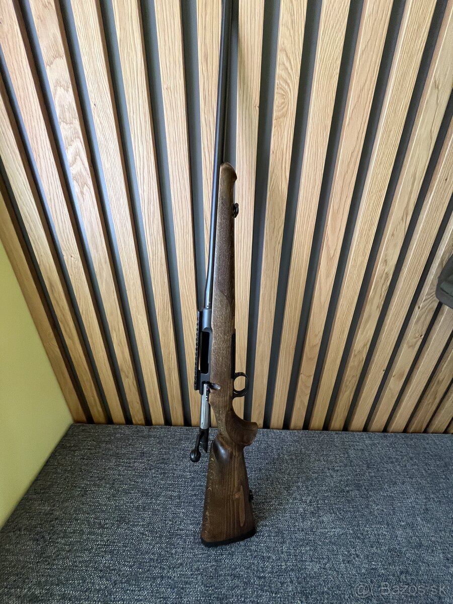 Sauer 100 (v dreve) kal. 30-06 sprg.