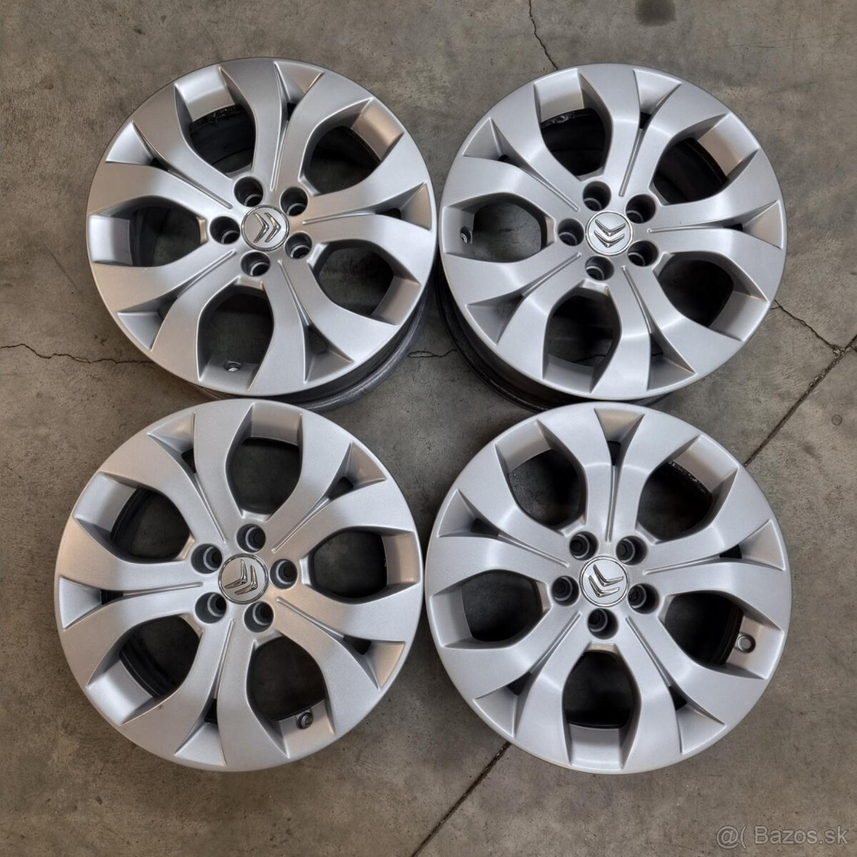 Hliníkové Citroen disky 5x98 R16 7J ET27