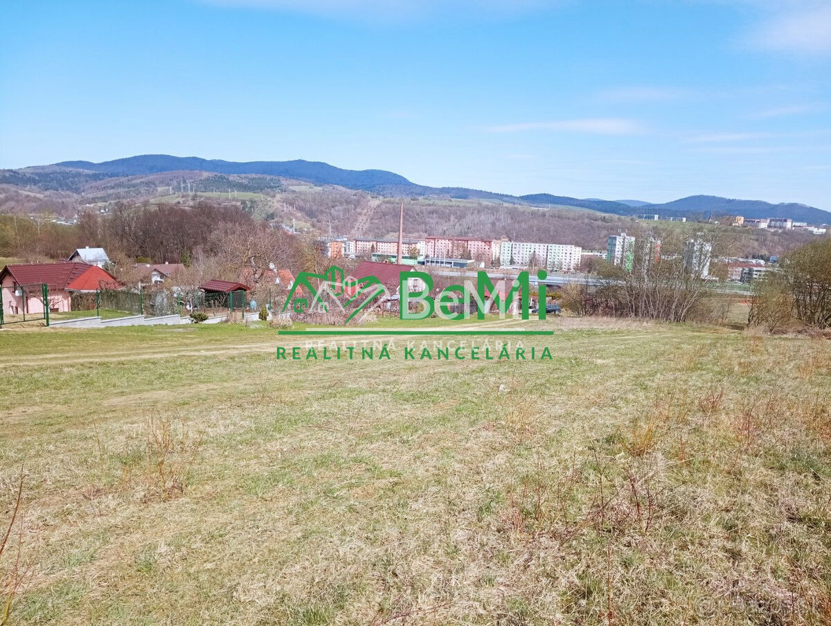 Na predaj rekreačný pozemok, so stavebným investičným potenc