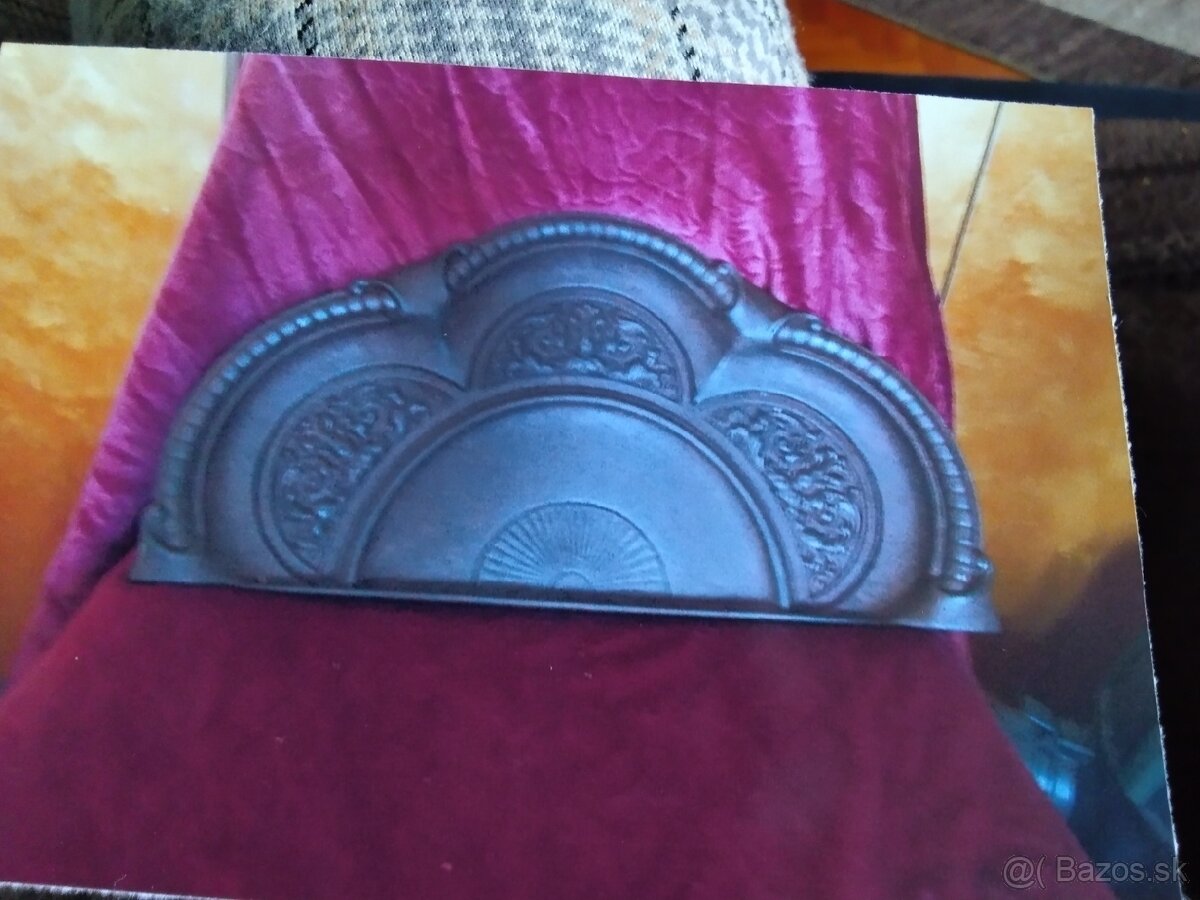 Predložka pred kachle