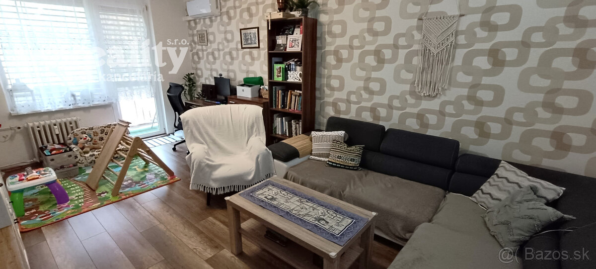 Na predaj zrekonštruovaný 3 izbový byt v Nových Zámkoch