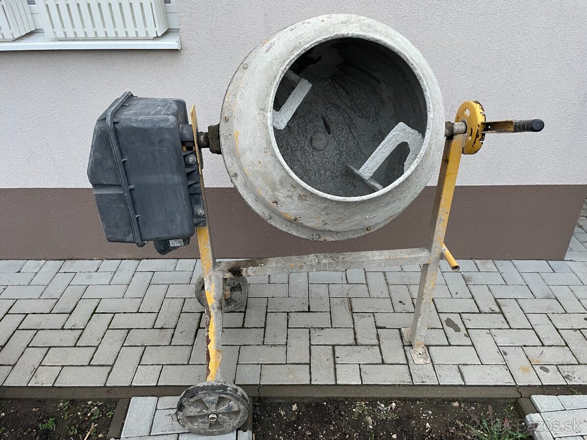 Stavebná miešačka