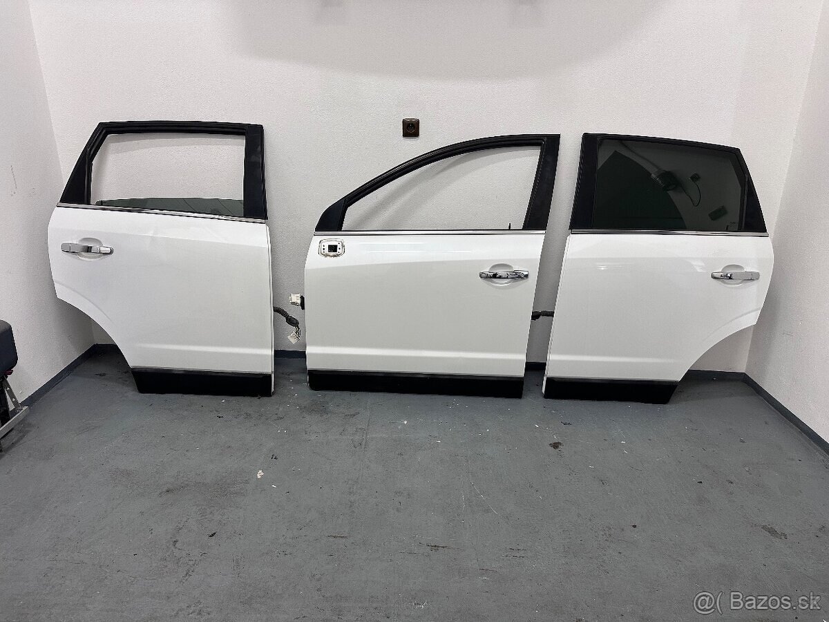 Opel Antara 2014 boční dveře