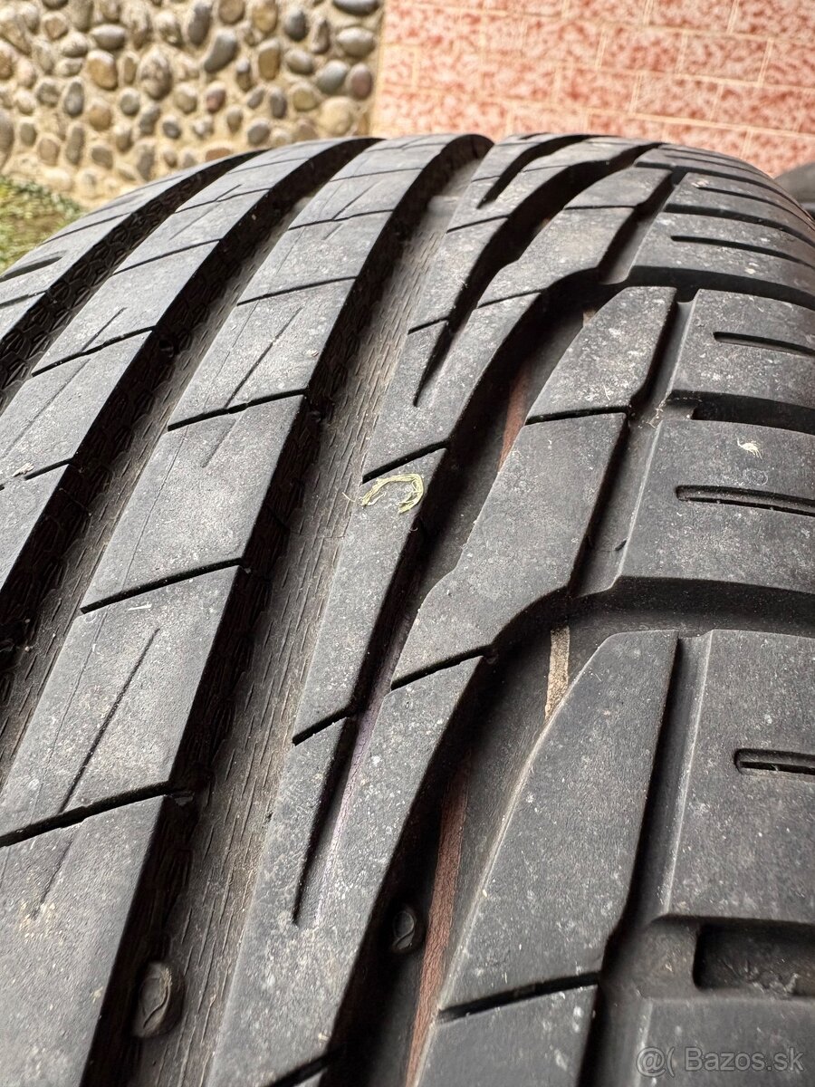 Letné pneumatiky 215/60 r16