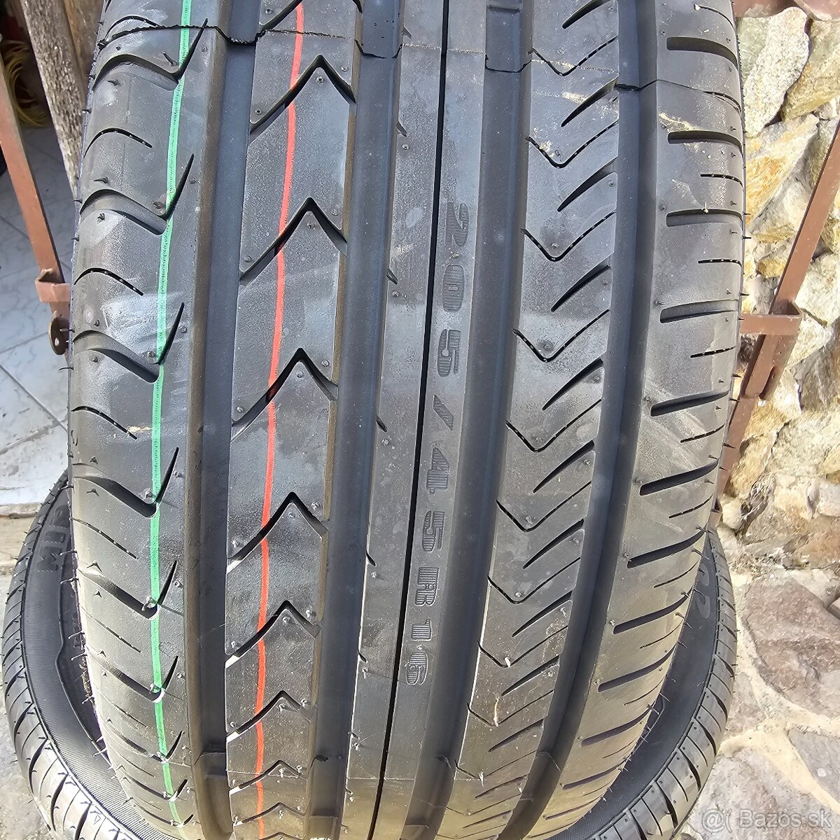 205/45 r16 nove letne 2ks