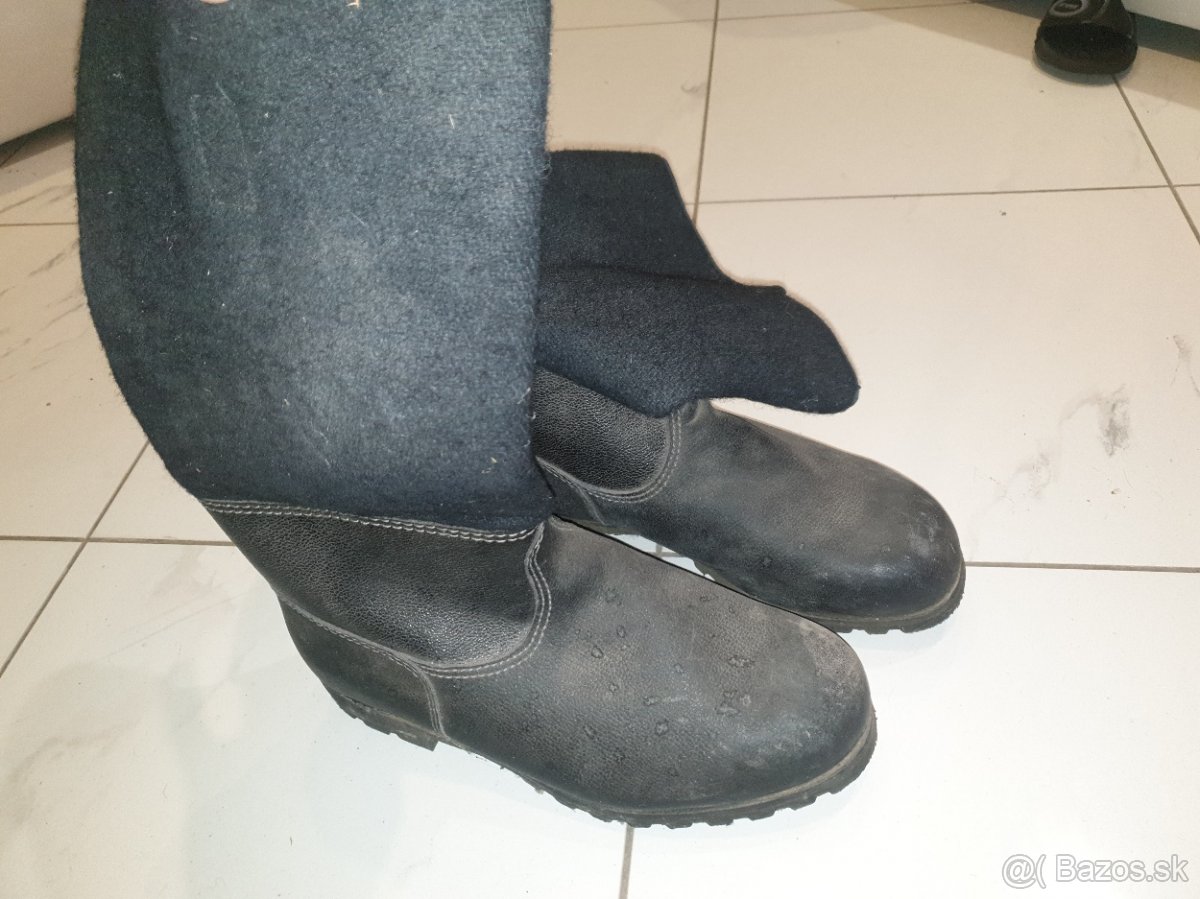 Čierne pracovné topánky